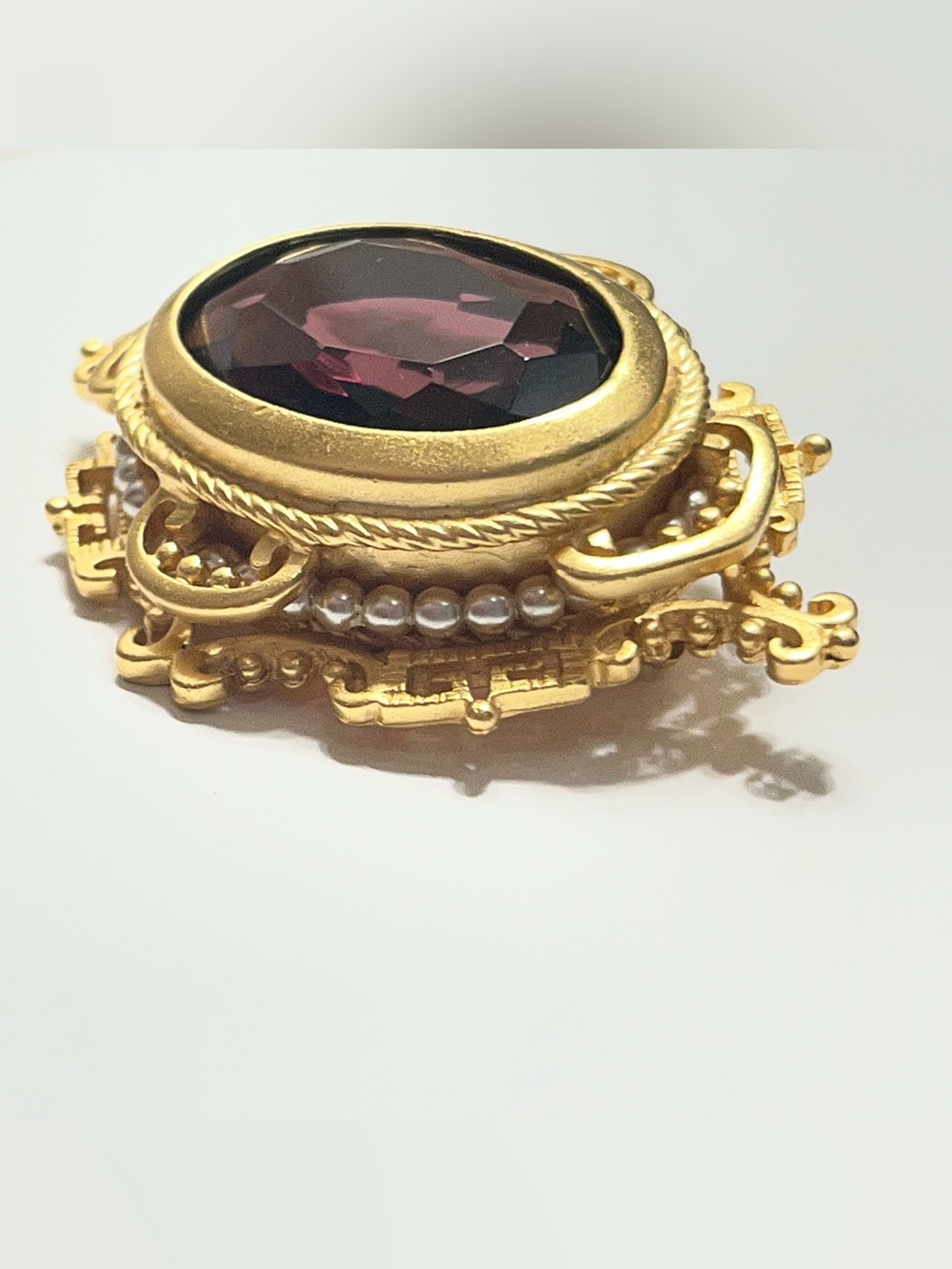Vintage 90s Joan Rivers Victorian Amethyst Pearl Brooch Classics Collection Pin - Picture 9 of 14